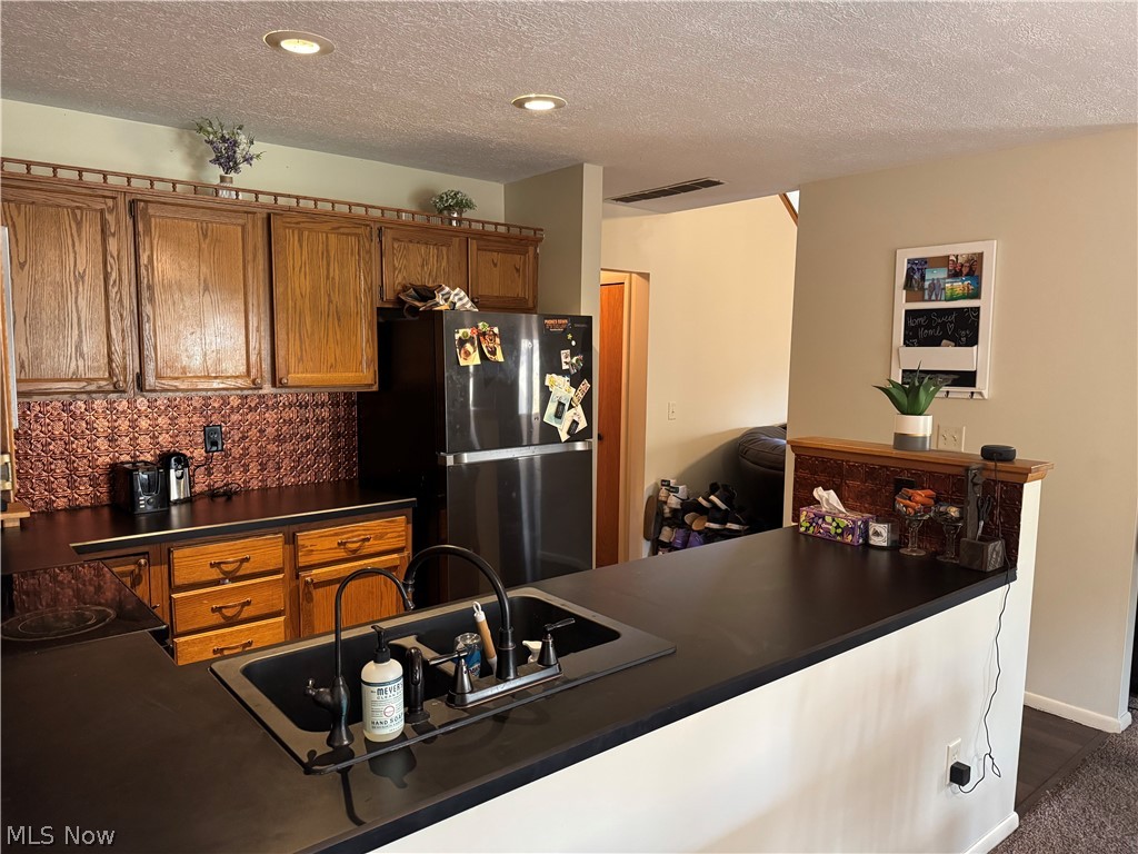 1438 Loop Road Kent, OH 44240 - Photo 10 of 18