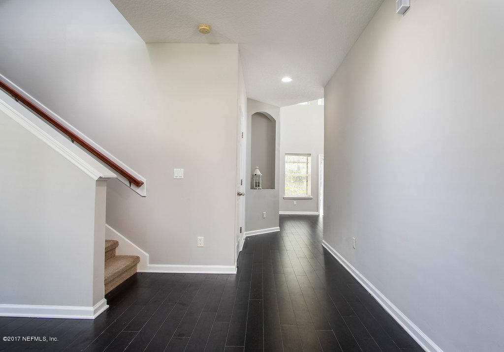 6199 White Tip Road, Unit 4 Jacksonville, FL 32258 - Photo 3 of 35 hall(1of1)