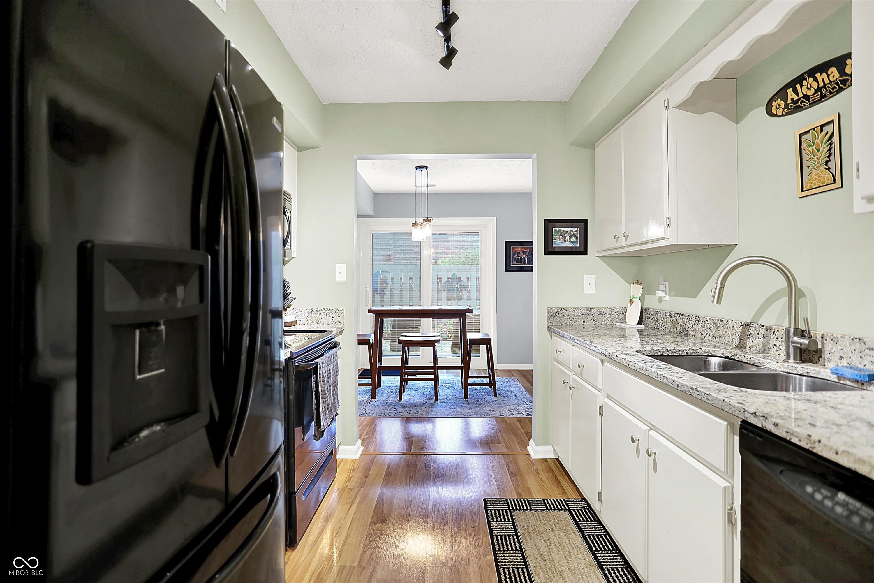 324 East 7th Street Indianapolis, IN 46202 - Photo 12 of 27