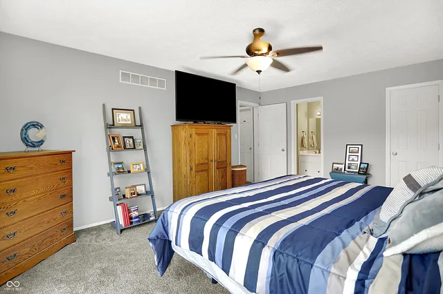 $354,000 | 324 East 7th Street, Indianapolis, IN 46202