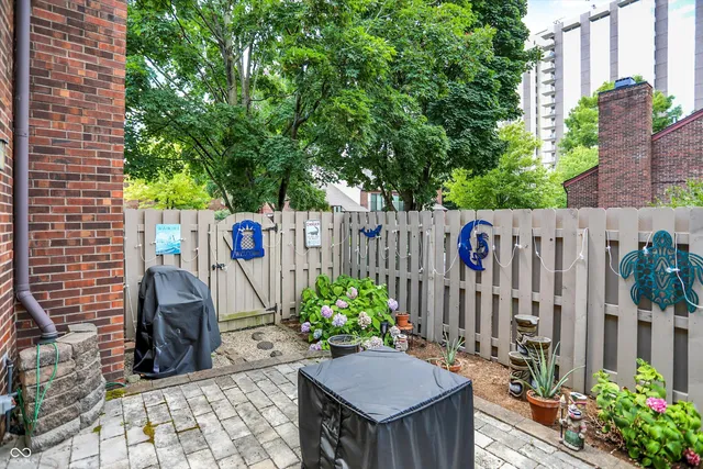 $354,000 | 324 East 7th Street, Indianapolis, IN 46202