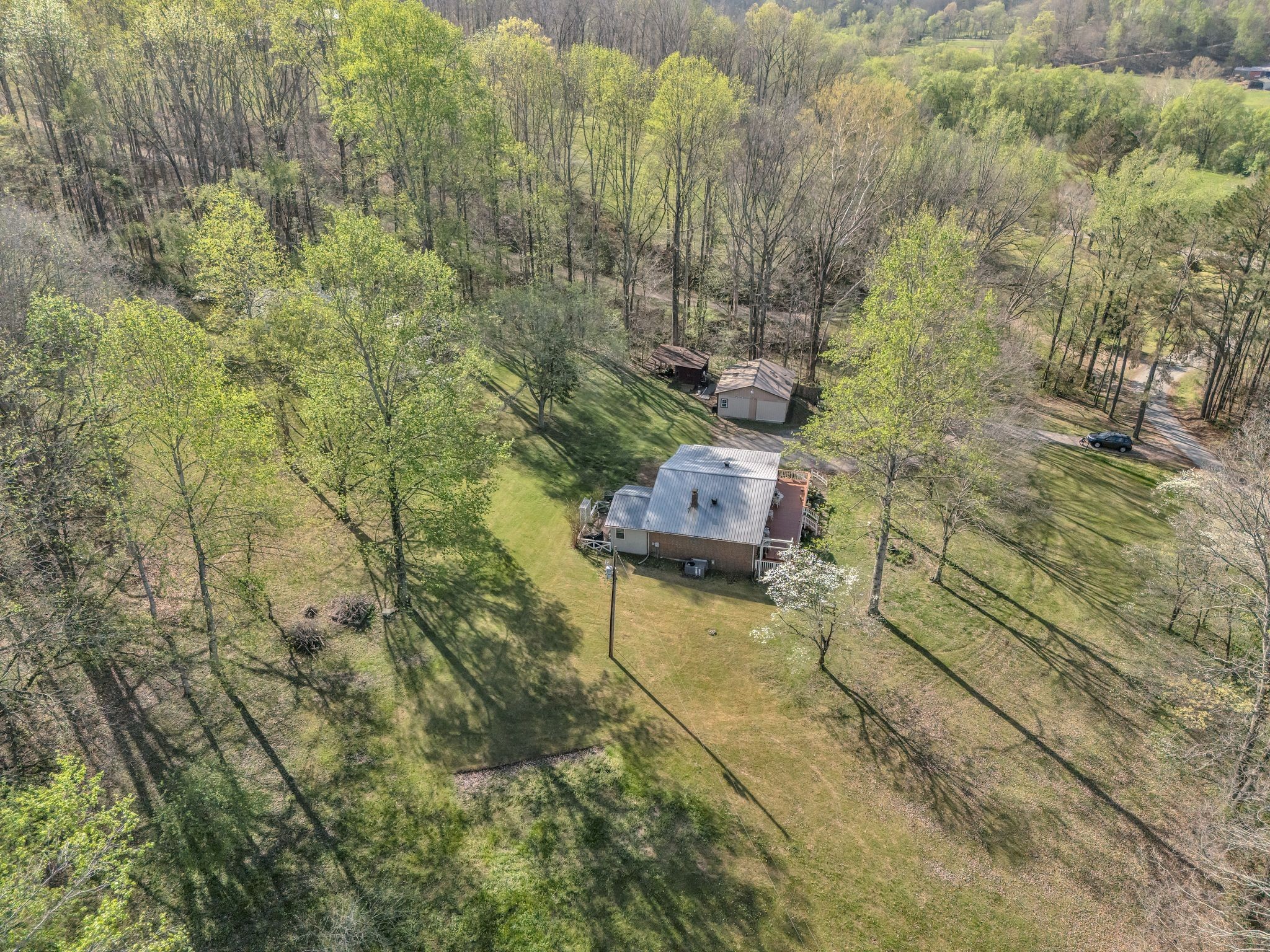 1889 Hinson Springs Road Lobelville, TN 37097 - Photo 31 of 39