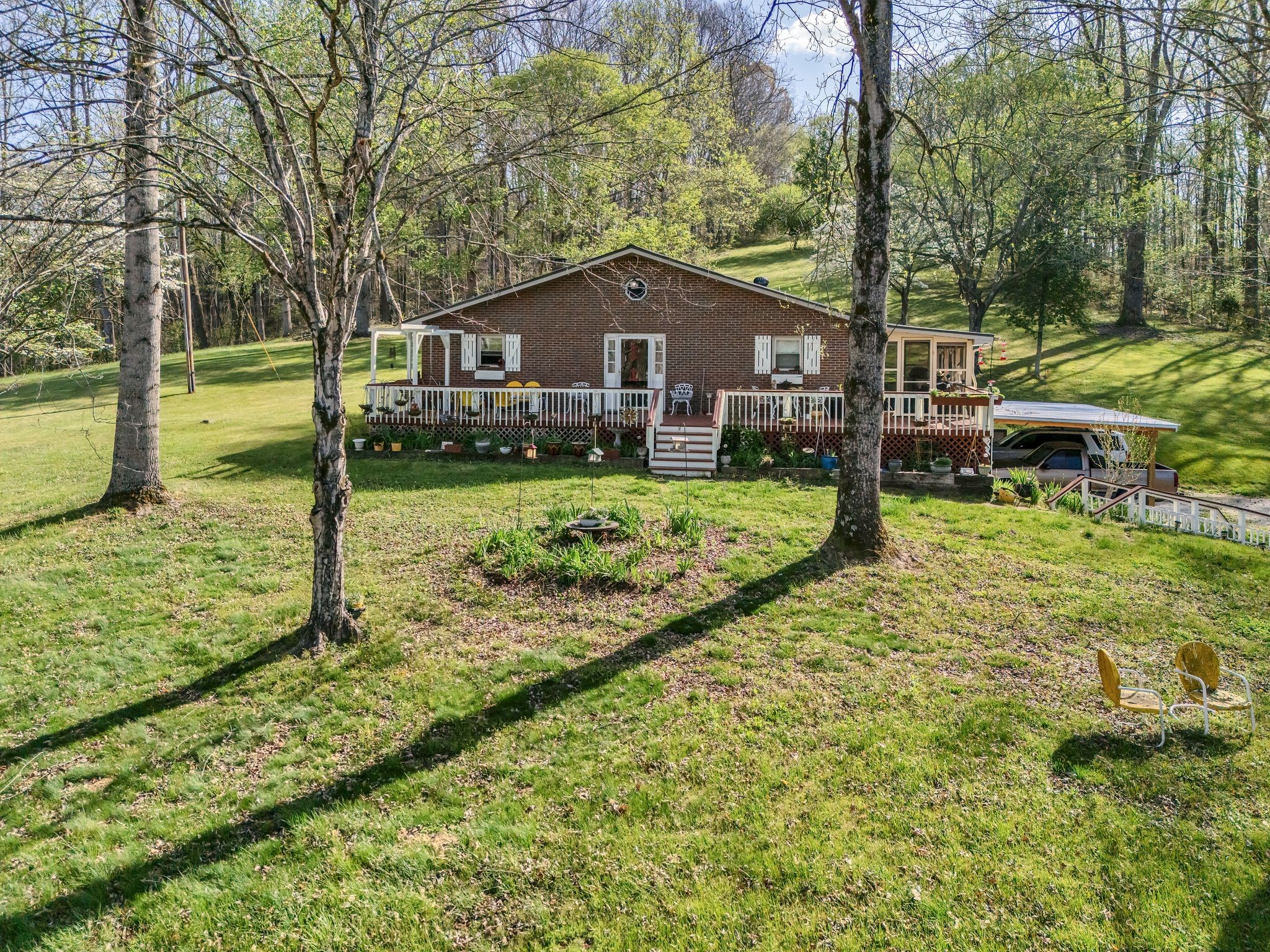 1889 Hinson Springs Road Lobelville, TN 37097 - Photo 4 of 39