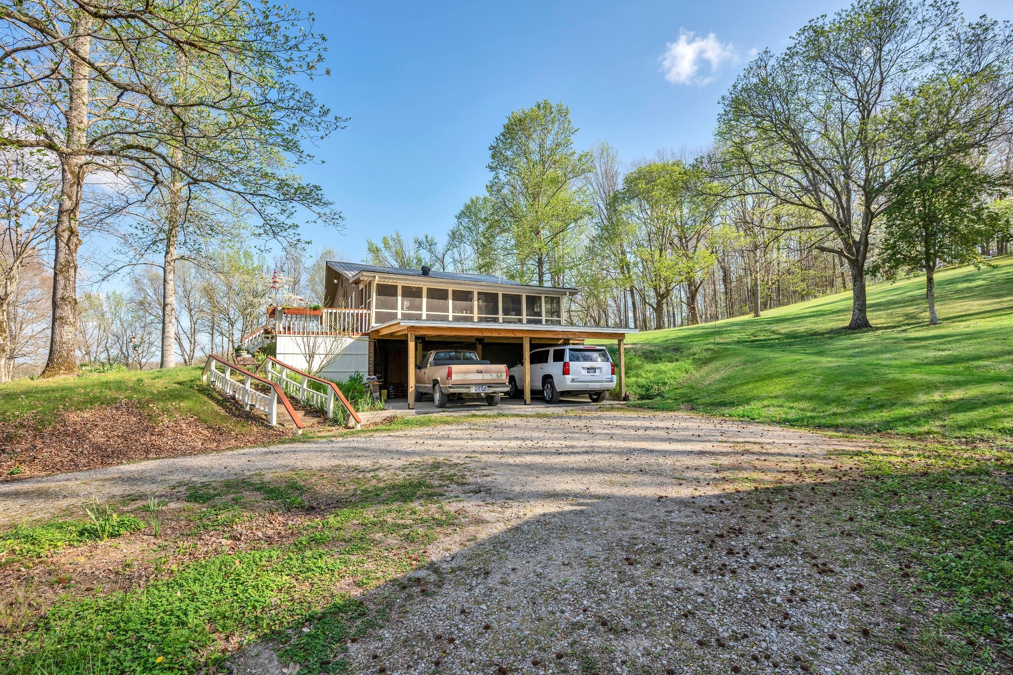 1889 Hinson Springs Road Lobelville, TN 37097 - Photo 6 of 39