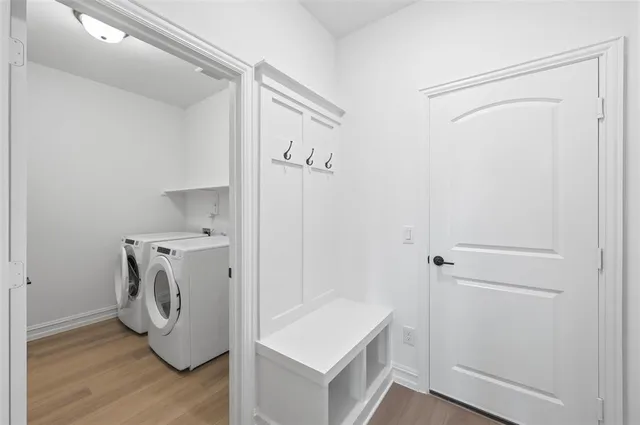 a view of utility room