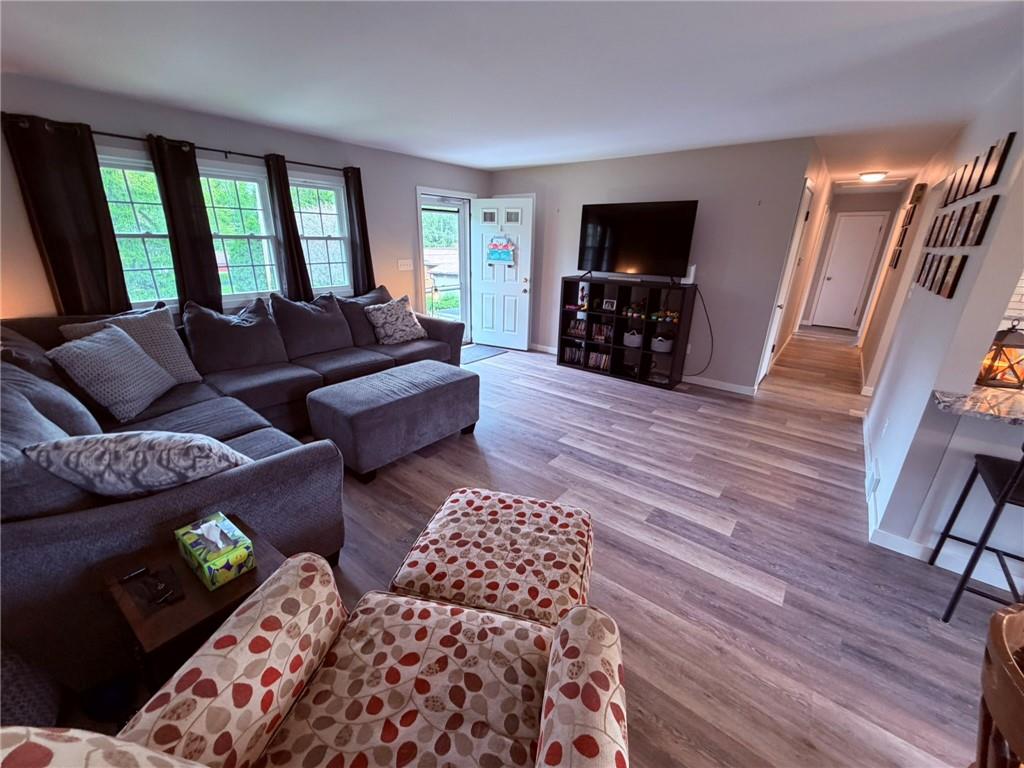 107 West Hillcrest Road Eighty Four, PA 15330 - Photo 8 of 45