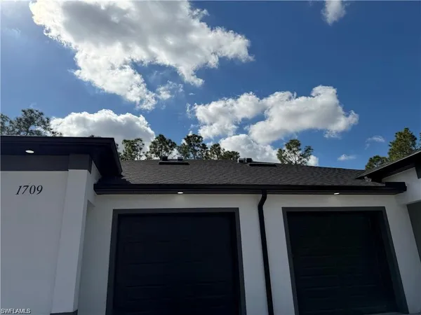 a view of a fireplace