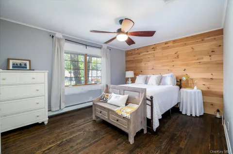 $775,000 | 406 Jefferson Street, Franklin Square, NY 11010