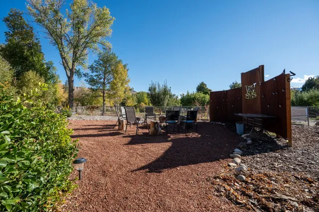 $1,200,000 | 3587 G Road, Palisade, CO 81526