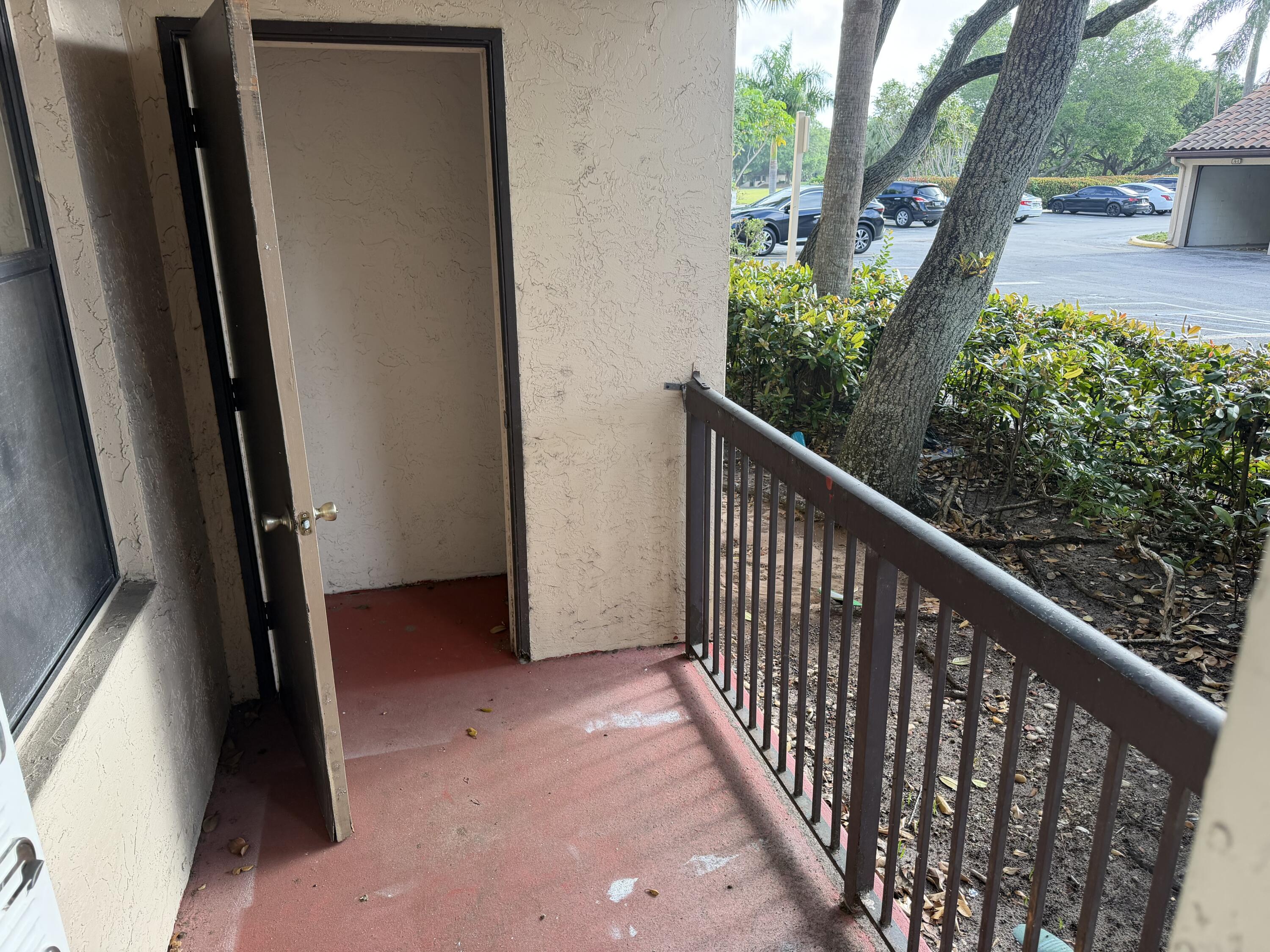 4441 West McNab Road, Unit 13 Pompano Beach, FL 33069 - Photo 5 of 7 image6