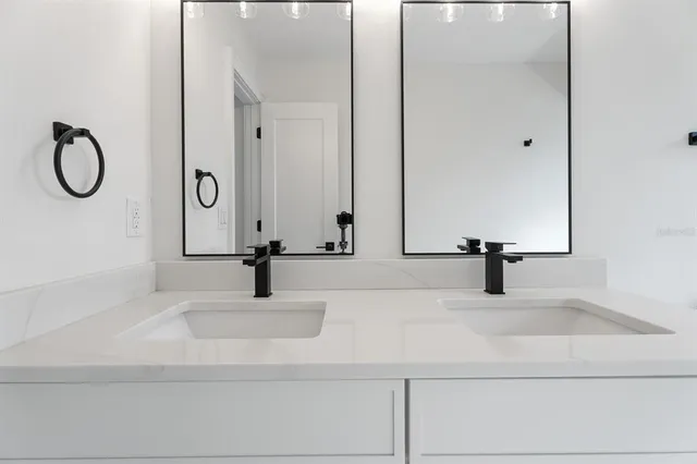 $659,900 | 1944 Vista View Drive, Lakeland, FL 33813