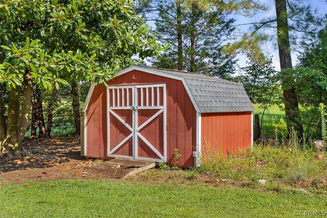 1620 Meadow Road Sandston, VA 23150 - Photo 20 of 22 Gallery Image 20
