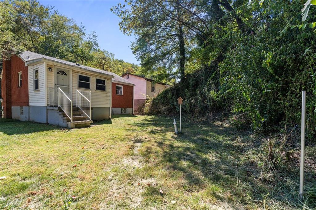 1003 Geyer Road Pittsburgh, PA 15209 - Photo 5 of 29 Gallery Image 5