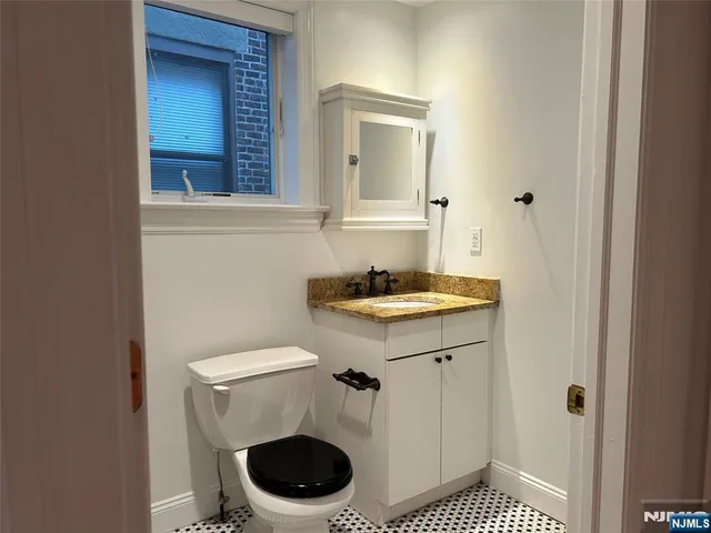 a bathroom with a bath tub