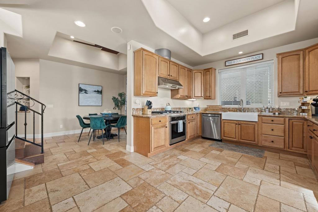 1632 South Pacific Street, Unit B Oceanside, CA 92054 - Photo 11 of 44