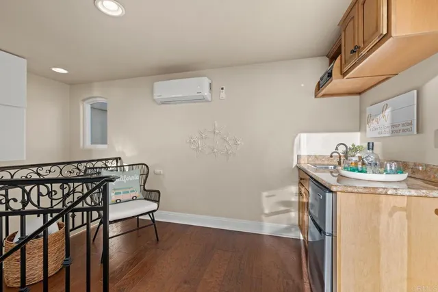 $14,000 | 1632 South Pacific Street, Unit B, Oceanside, CA 92054