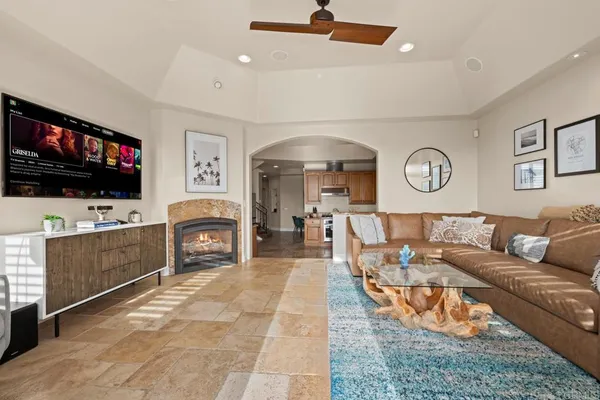 $14,000 | 1632 South Pacific Street, Unit B, Oceanside, CA 92054