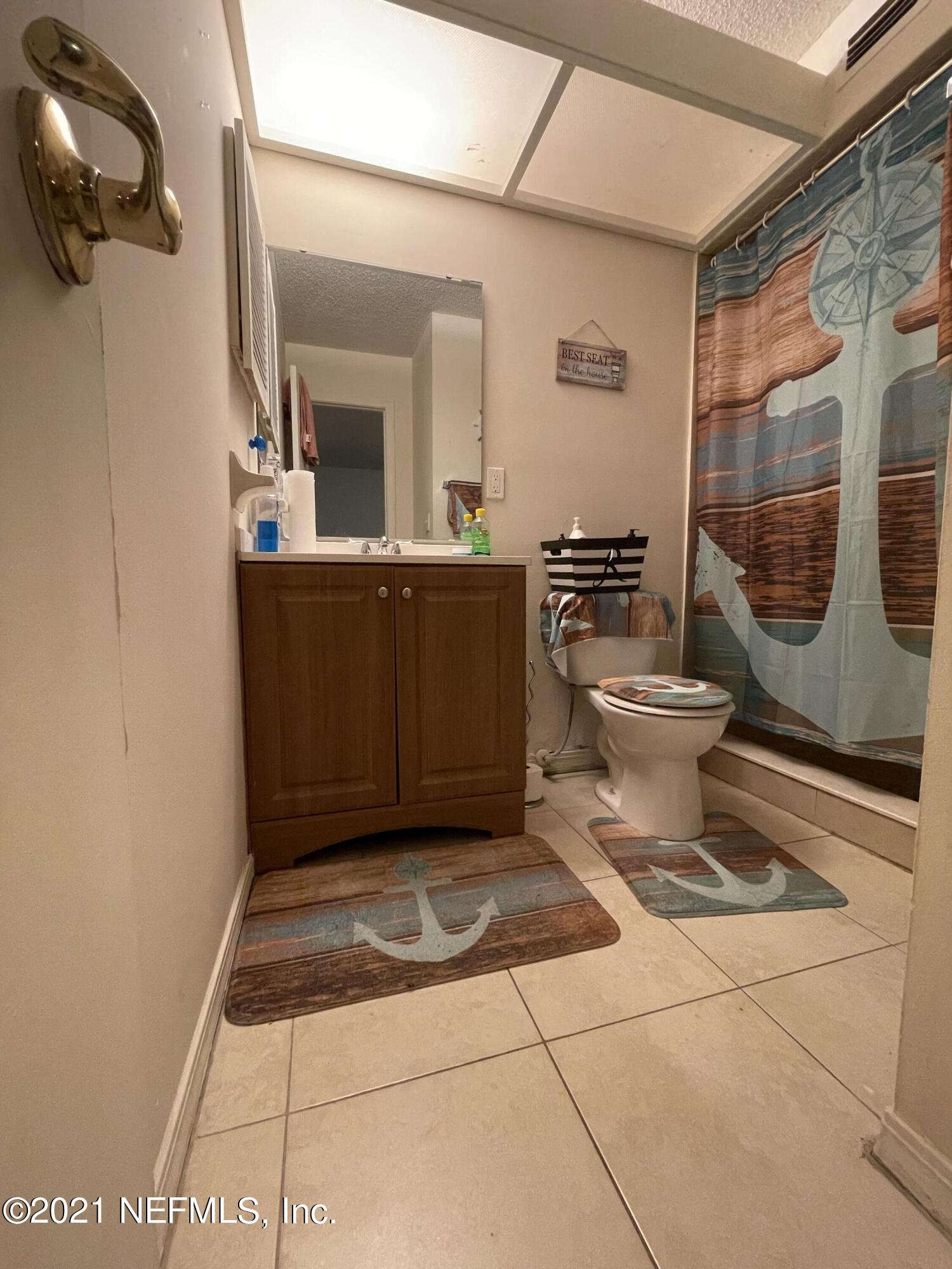 5126 Ricker Road Jacksonville, FL 32210 - Photo 9 of 10 Master Bathroom
