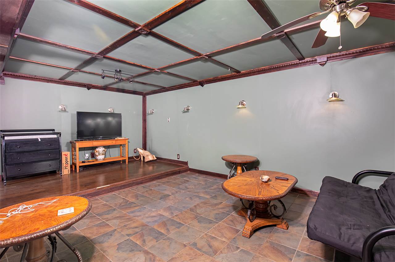 943 Jackson Bridge Road Bowling Green, KY 42101 - Photo 11 of 19 Gallery Image 11