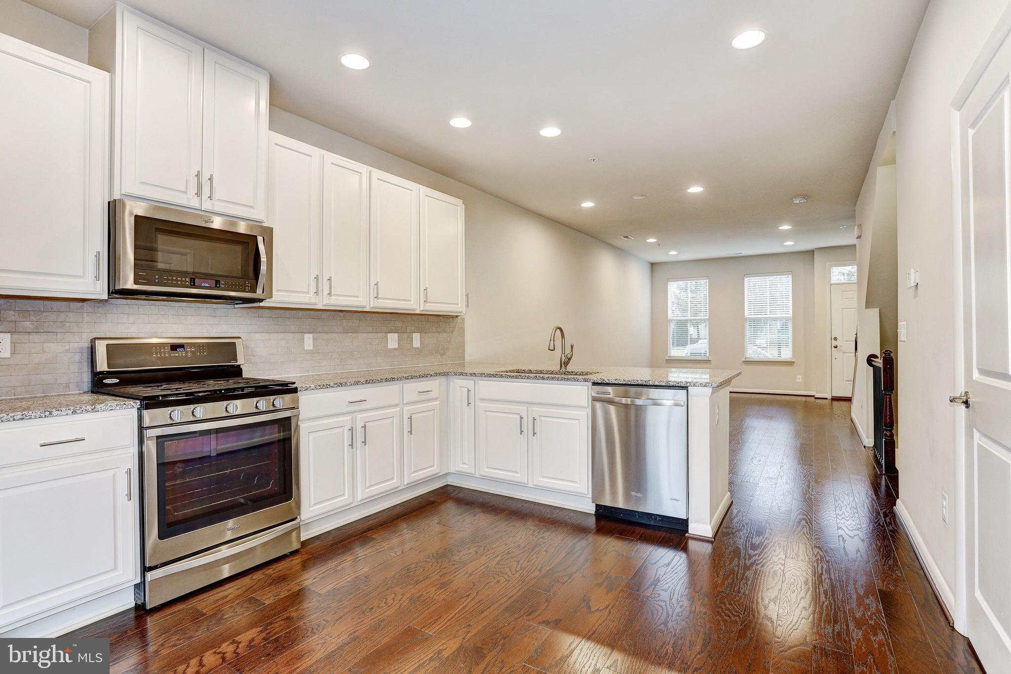 9746 Fields Road Gaithersburg, MD 20878 - Photo 12 of 38 Gallery Image 12