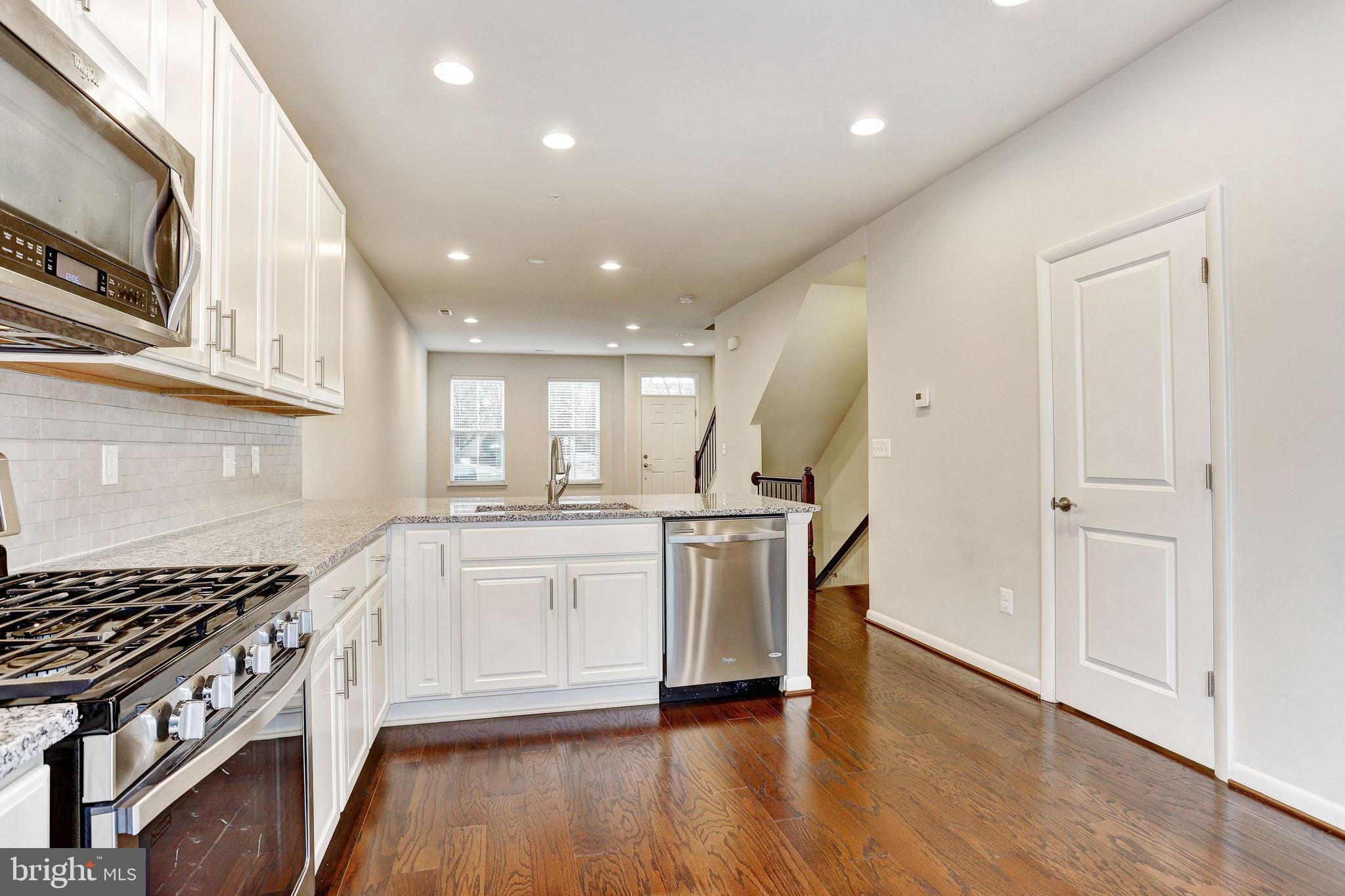 9746 Fields Road Gaithersburg, MD 20878 - Photo 13 of 38 Gallery Image 13
