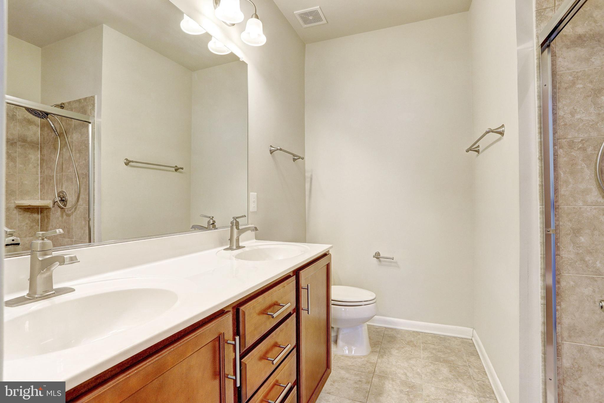 9746 Fields Road Gaithersburg, MD 20878 - Photo 17 of 38 Gallery Image 17