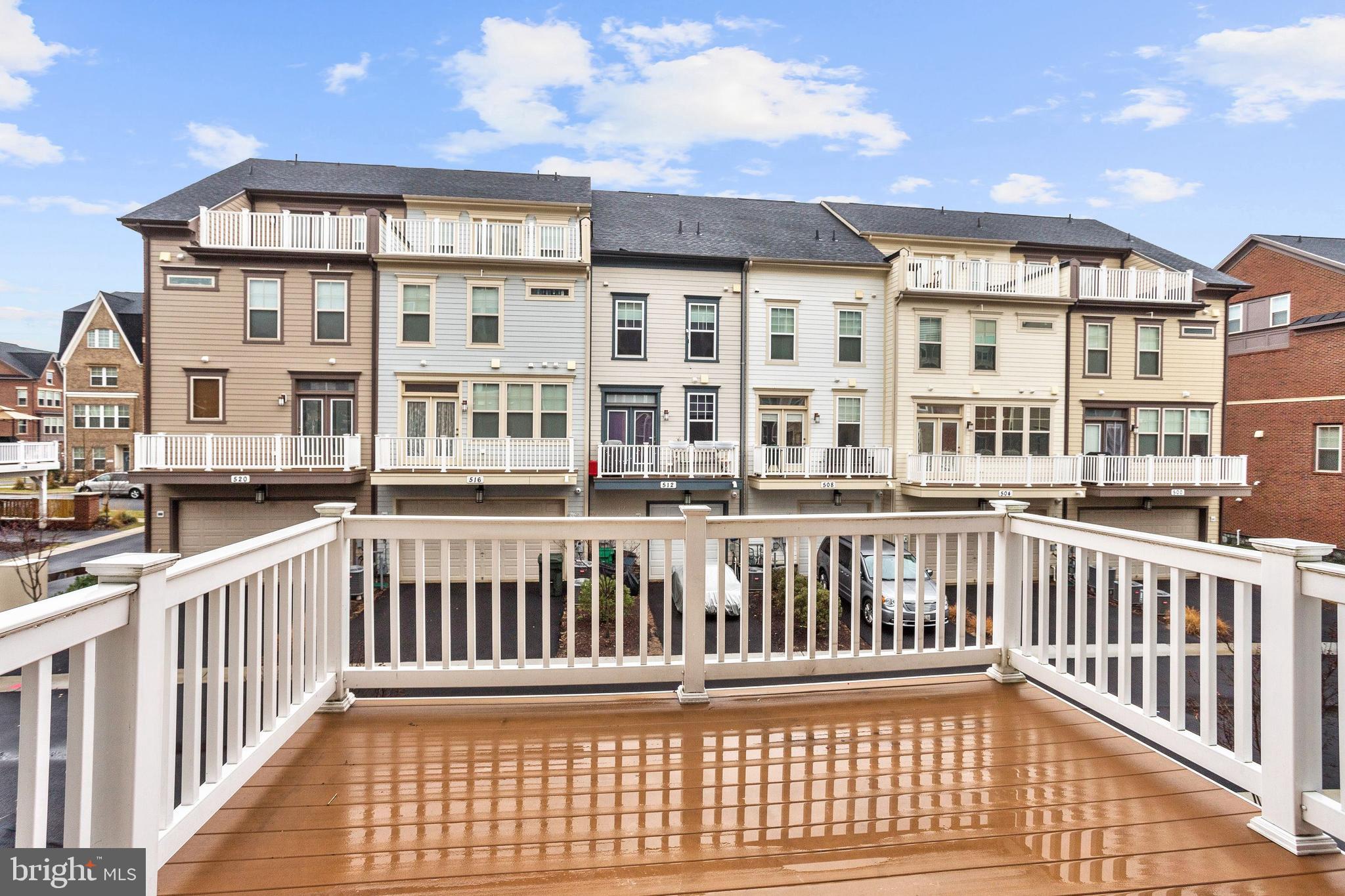 9746 Fields Road Gaithersburg, MD 20878 - Photo 4 of 38 Gallery Image 4