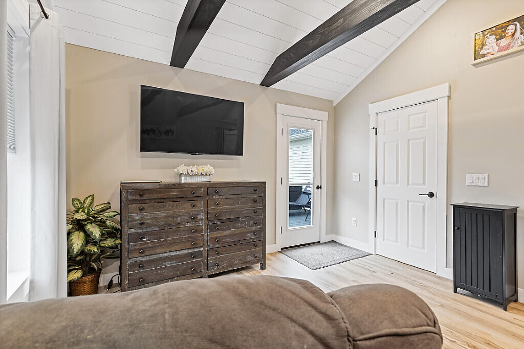 279 Prescott Road Manchester, ME 04351 - Photo 18 of 61 28_BP5A0231_DxO_mls