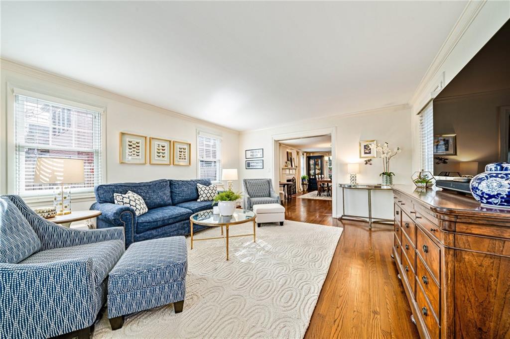 308 Maple Lane Sewickley, PA 15143 - Photo 13 of 40 a living room with furniture and a flat screen tv