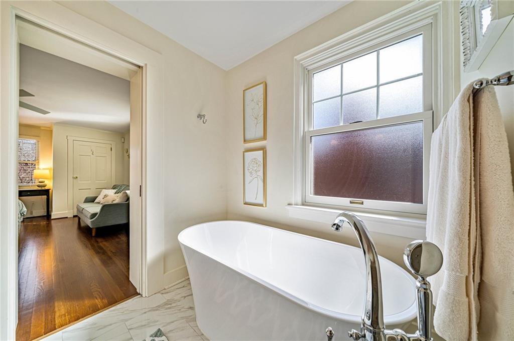 308 Maple Lane Sewickley, PA 15143 - Photo 28 of 40 a en suite bathroom with a tub and window