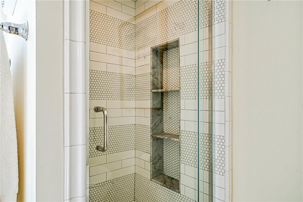 308 Maple Lane Sewickley, PA 15143 - Photo 29 of 40 a bathroom with a shower