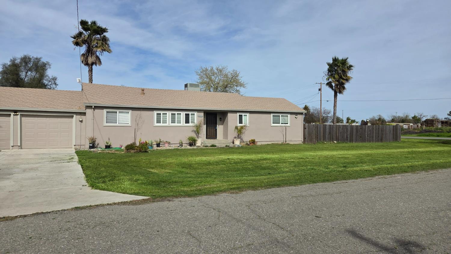 4729 Santa Rosa Avenue Robbins, CA 95676 - Photo 1 of 30