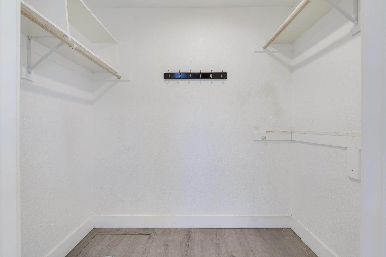 4729 Santa Rosa Avenue Robbins, CA 95676 - Photo 15 of 28 a view of small space