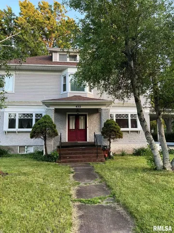 $208,000 | 452 South Grand Avenue West, Springfield, IL 62704