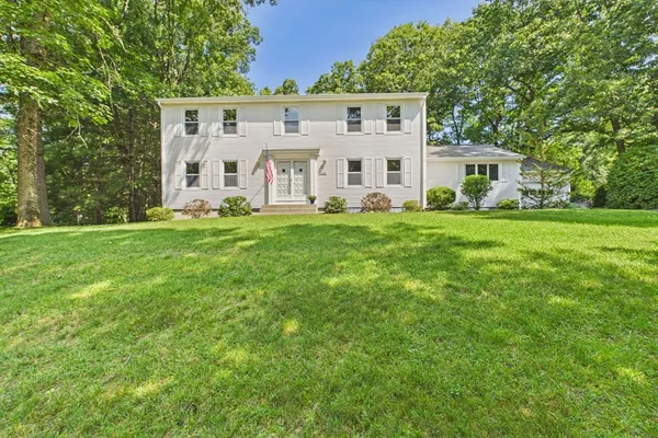 $719,000 | 500 Inverness Lane, Longmeadow, MA 01106