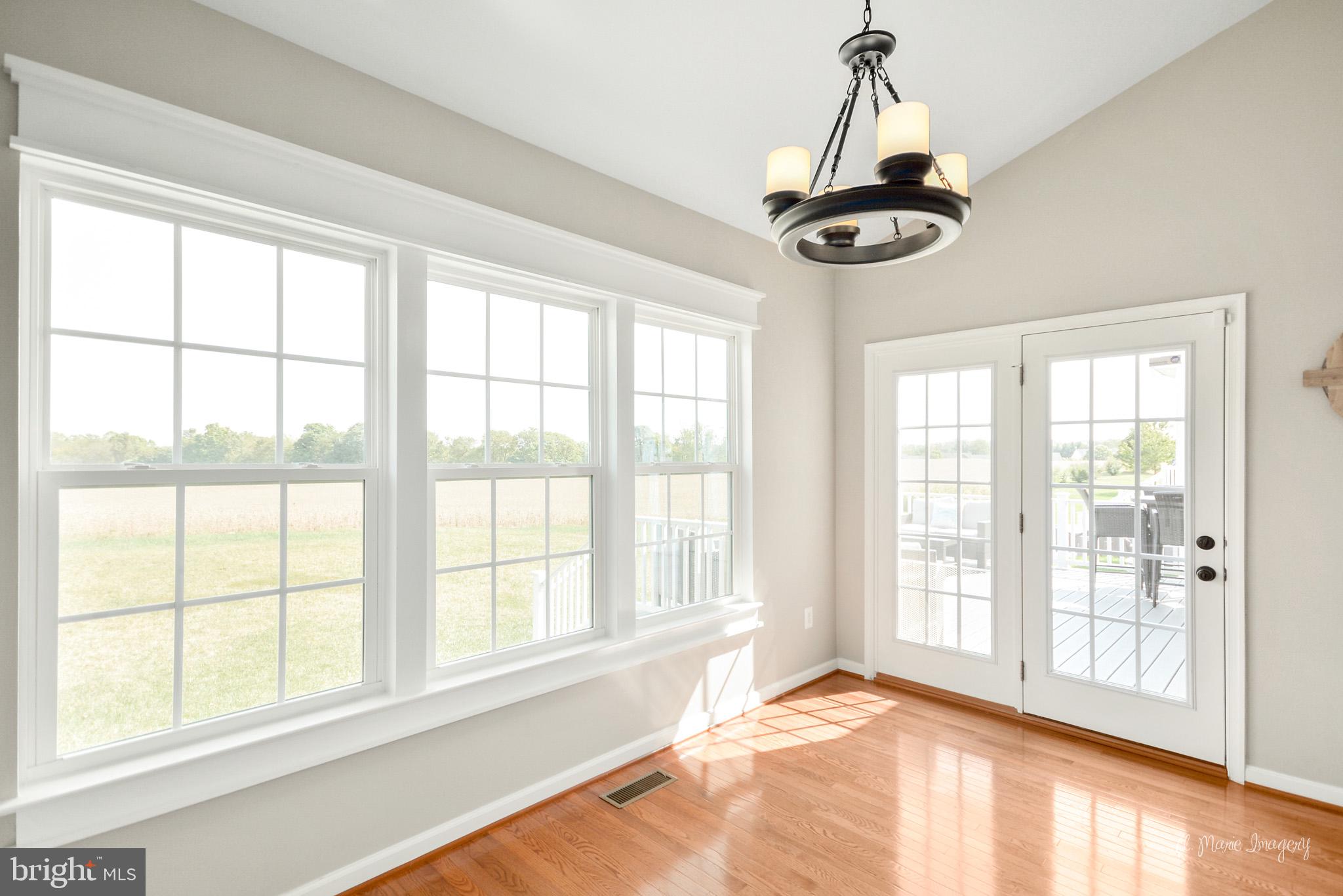 9162 Bealls Farm Road Frederick, MD 21704 - Photo 21 of 68 Morning Room steps out to huge deck & open views