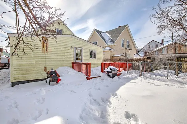 $295,000 | 233 California Avenue, Providence, RI 02905