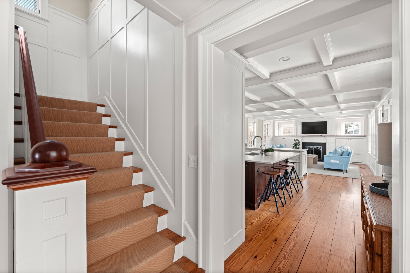 18 Mill Street Nantucket, MA 02554 - Photo 17 of 47