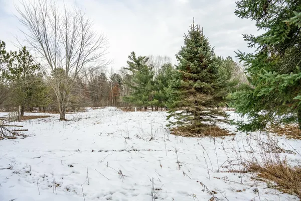 $89,000 | N13413 12th Avenue, Necedah, WI 54646