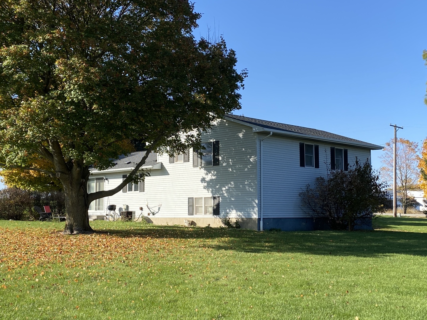 206 West Green River Road Ohio, IL 61349 - Photo 3 of 8 Gallery Image 3