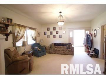 806 Ridge Street Carterville, IL 62918 - Photo 3 of 10 Gallery Image 3