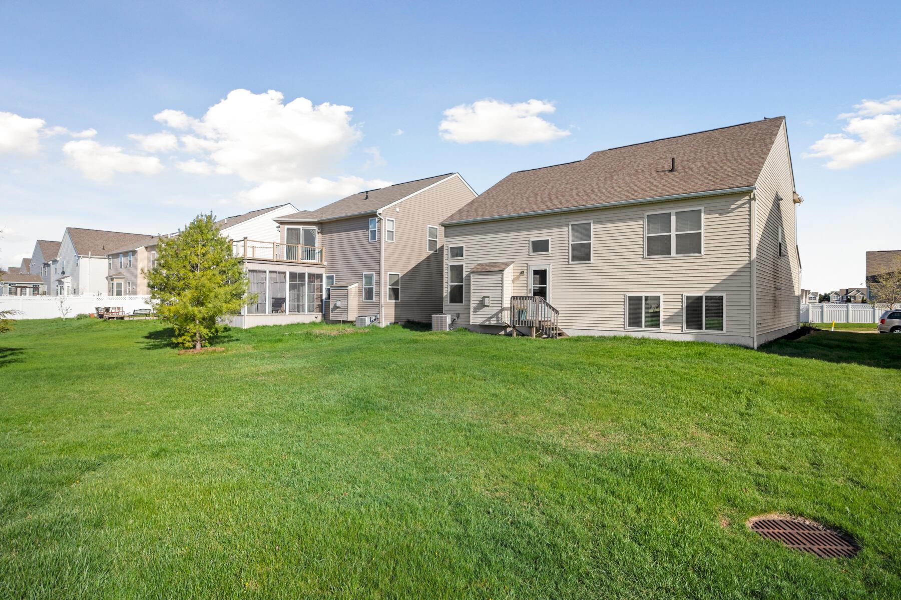 5757 Aderholt Road Dublin, OH 43016 - Photo 7 of 46 Back View