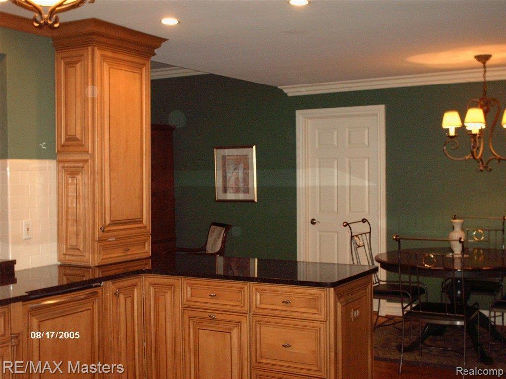 53 Hawthorne Road Grosse Pointe, MI 48236 - Photo 7 of 25 HOUSE_007