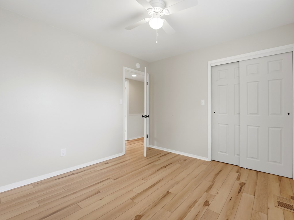 127 Redbud Hill Road West Ingram, TX 78025 - Photo 14 of 37