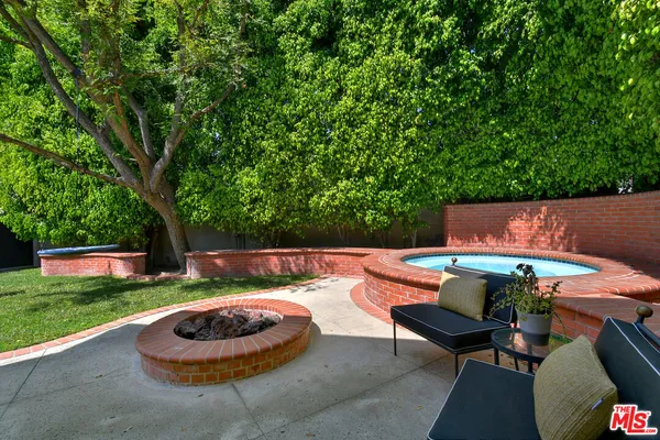 $2,395,000 | 4176 Klump Avenue, Studio City, CA 91602