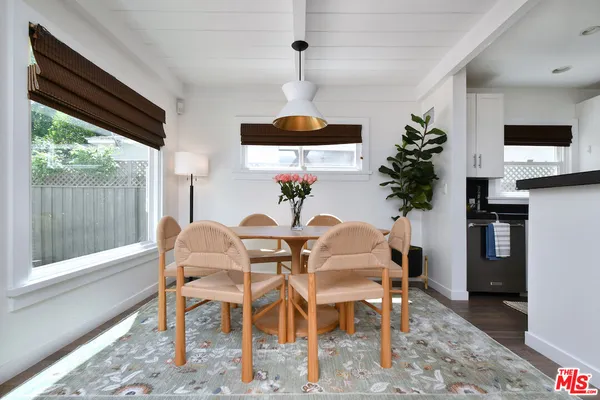 $2,395,000 | 4176 Klump Avenue, Studio City, CA 91602