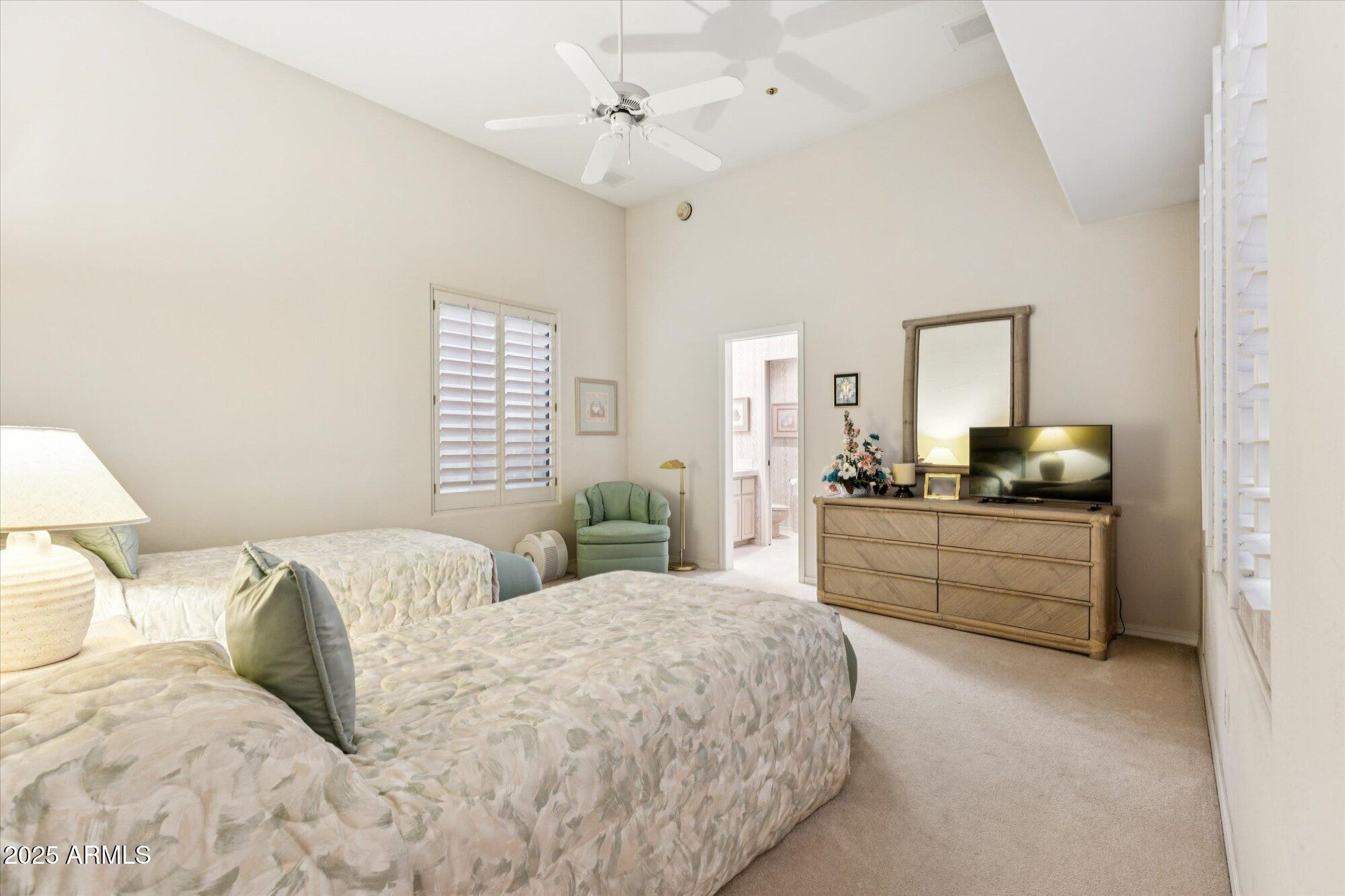 7425 East Gainey Ranch Road, Unit 30 Scottsdale, AZ 85258 - Photo 33 of 55 Bedroom 2