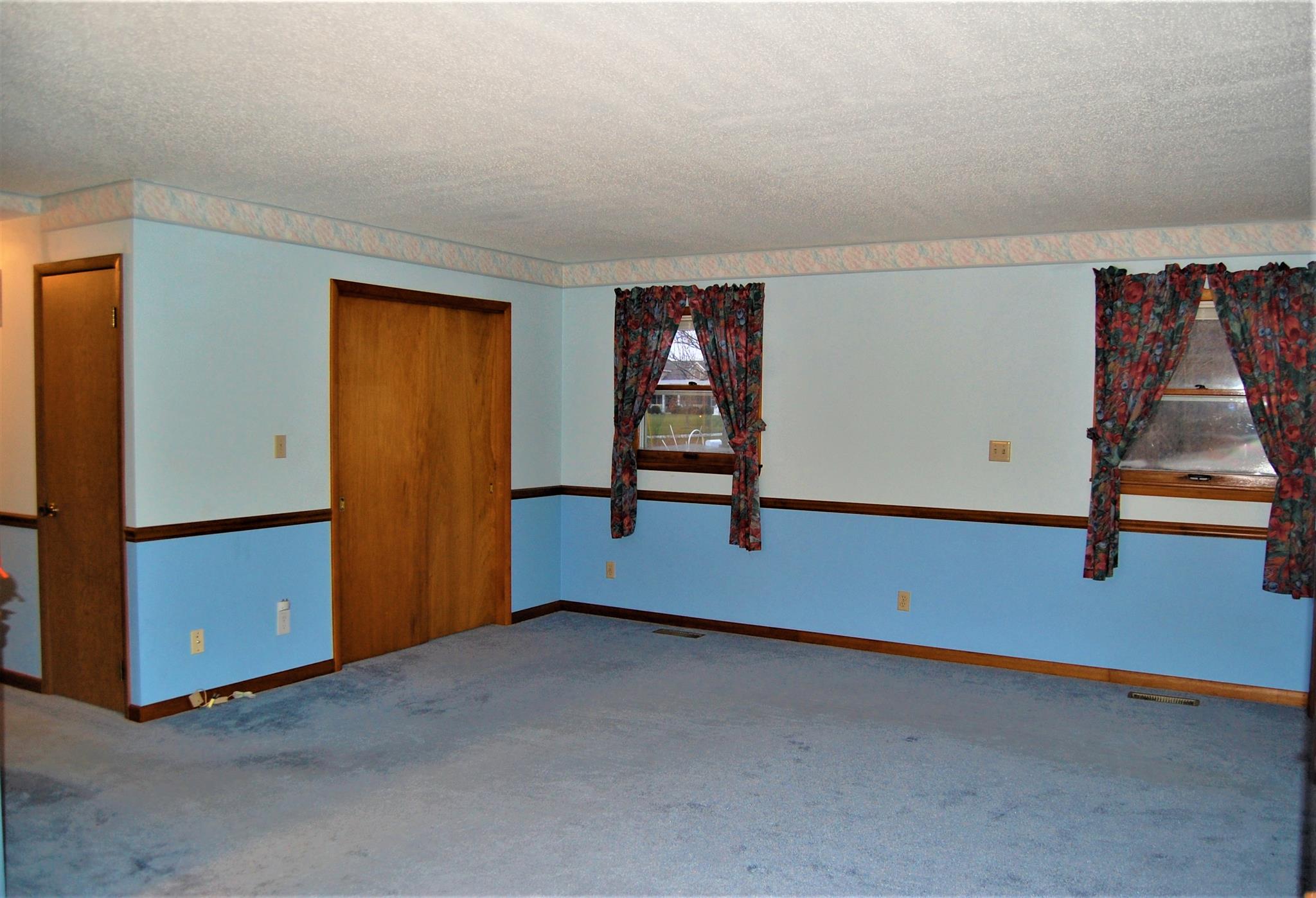 12809 Brunson Road Hoagland, IN 46745 - Photo 18 of 36