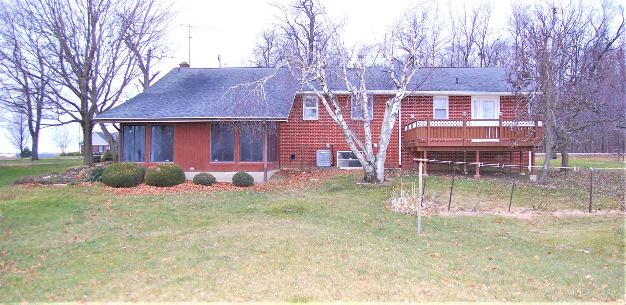 12809 Brunson Road Hoagland, IN 46745 - Photo 4 of 36