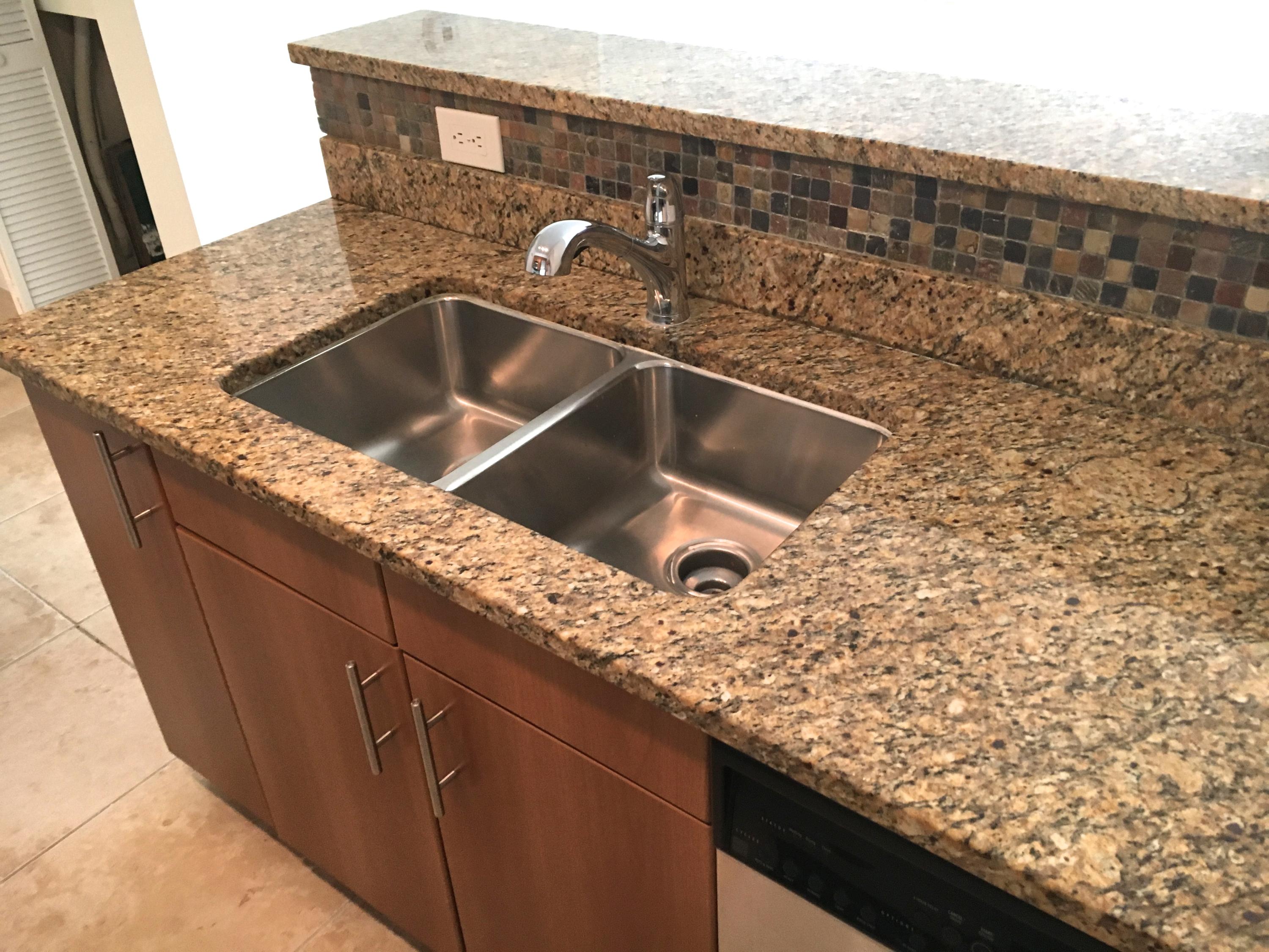 1020 Crystal Way, Unit D Delray Beach, FL 33444 - Photo 18 of 36 IMG_0948